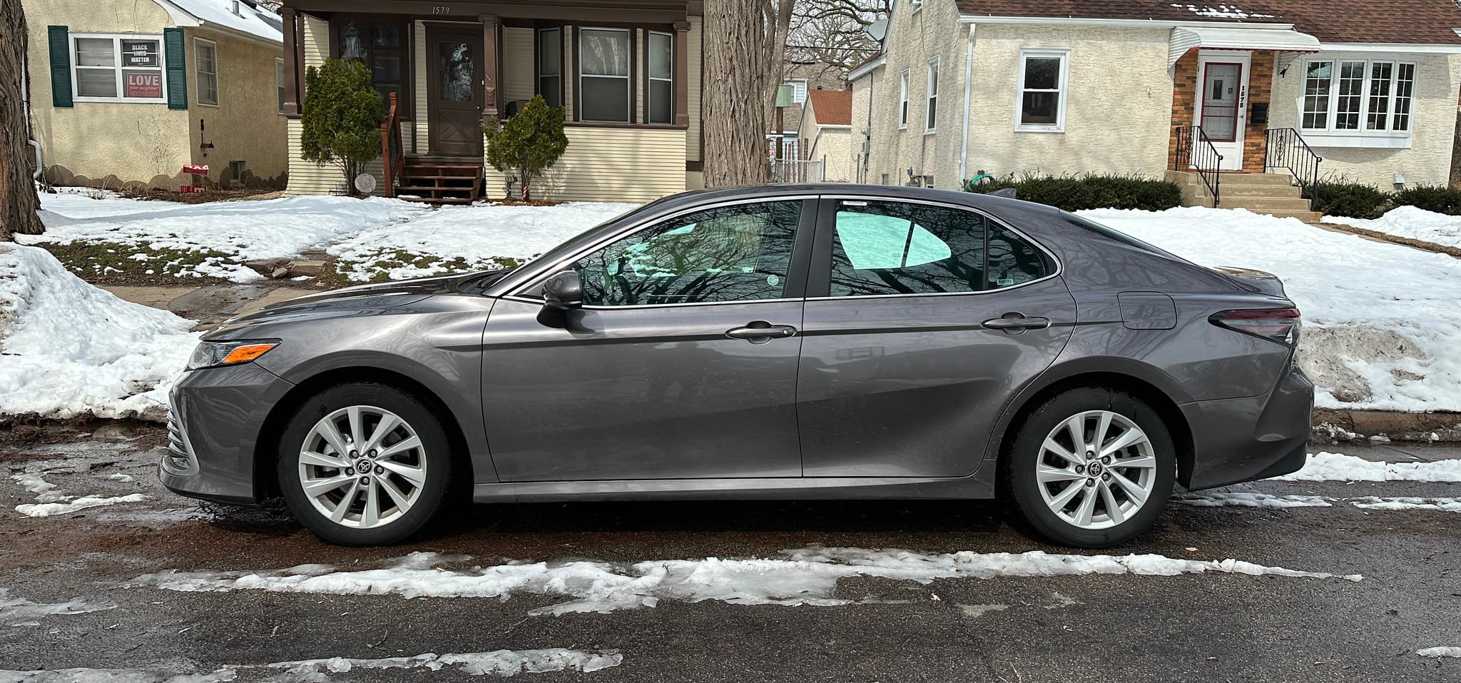 Toyota Camry - Image 3